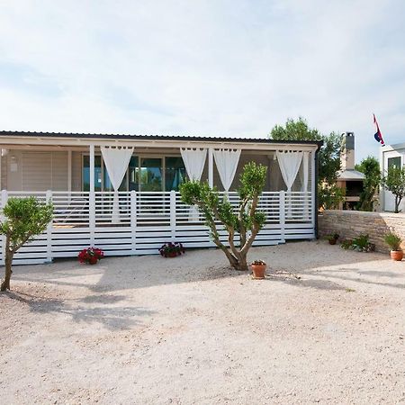 Camp San Antonio Otel Biograd Na Moru Dış mekan fotoğraf