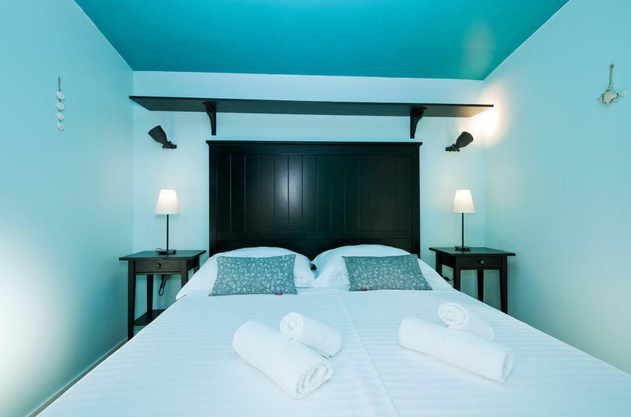 Camp San Antonio Otel Biograd Na Moru Dış mekan fotoğraf
